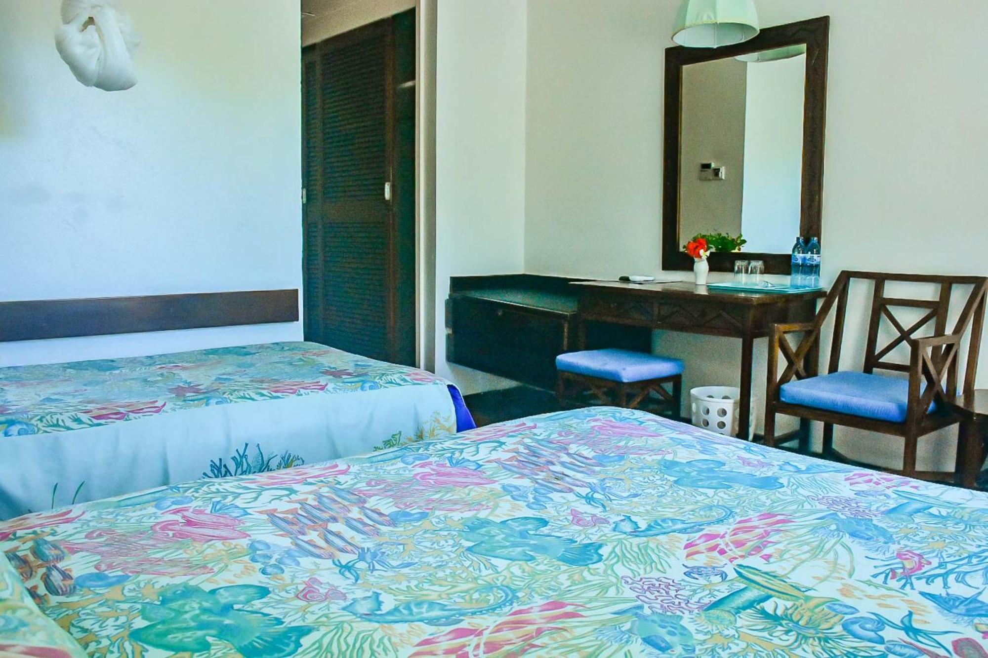 Mombasa Beach Hotel Экстерьер фото